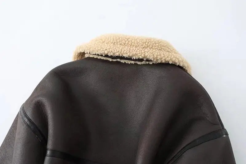 מעיל דמוי עור עם פרווה